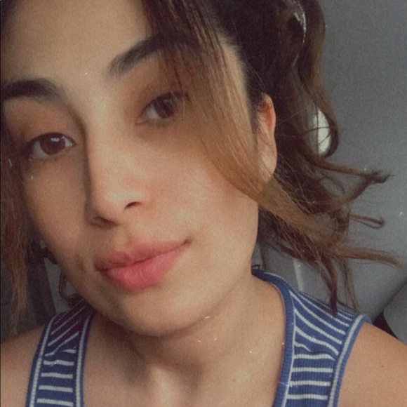 Meet your Posher, Priscilla - Picture 1 of 1